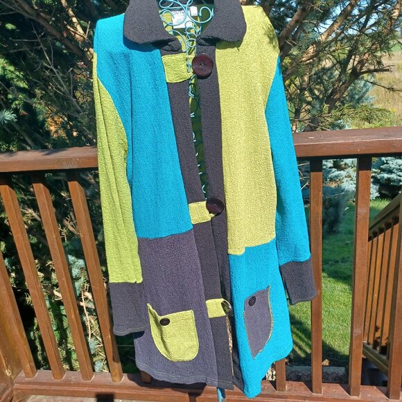 woman's coat - Picture 1 of 1